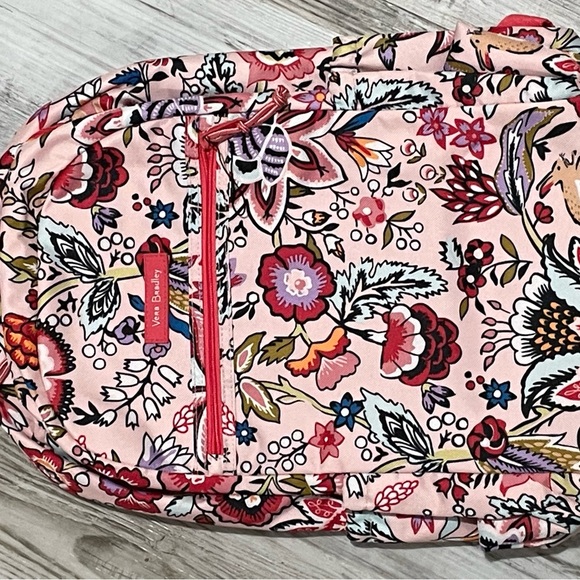 Vera Bradley backpack new with tags - Picture 3 of 9